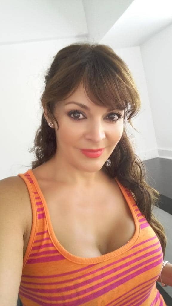 Verónica Macias Veronica Macias 8