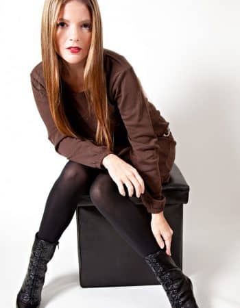 Holly Gardner (8) Holly Gardner (8)
